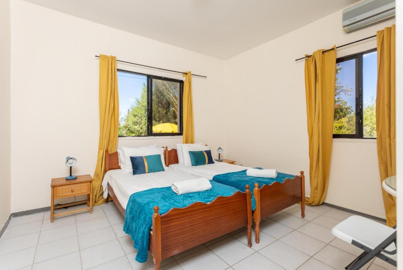 Villa Anemone Polis Exterior photo